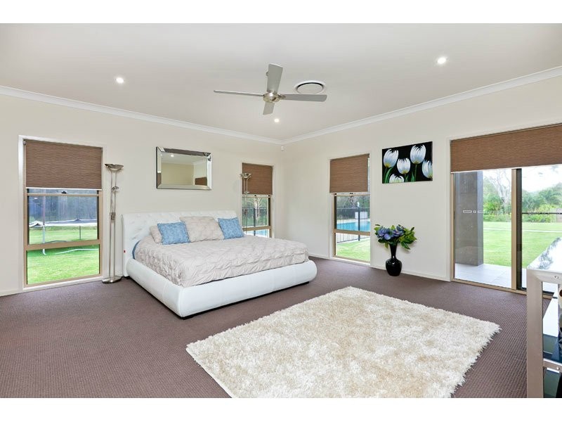 1 The Grove, Thornlands QLD 4164
