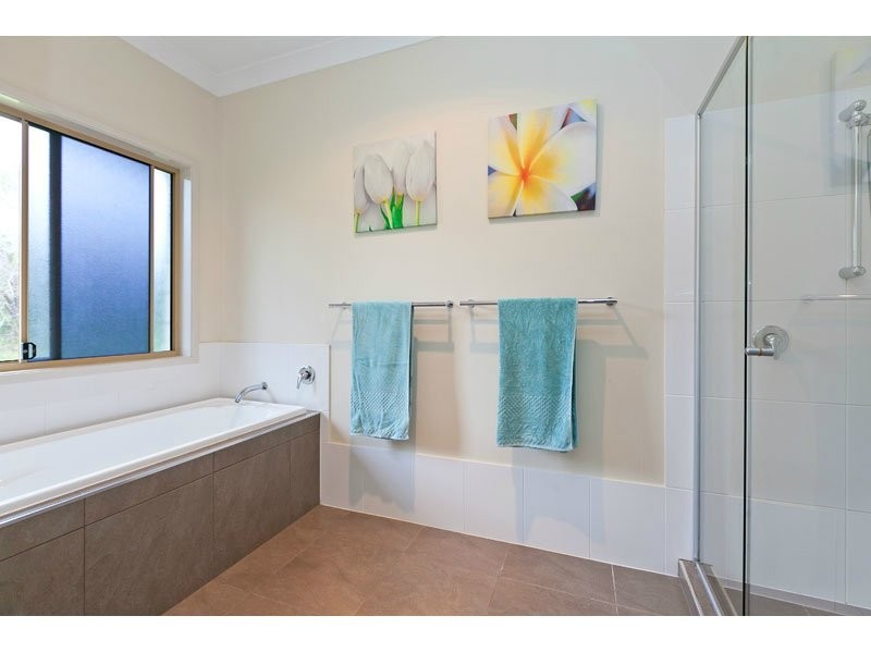 1 The Grove, Thornlands QLD 4164