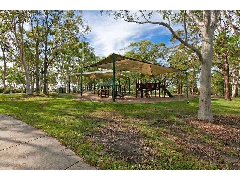 18 Hanover Dve, Alexandra Hills QLD 4161