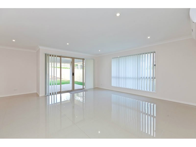18 Park Edge Place, Redland Bay QLD 4165