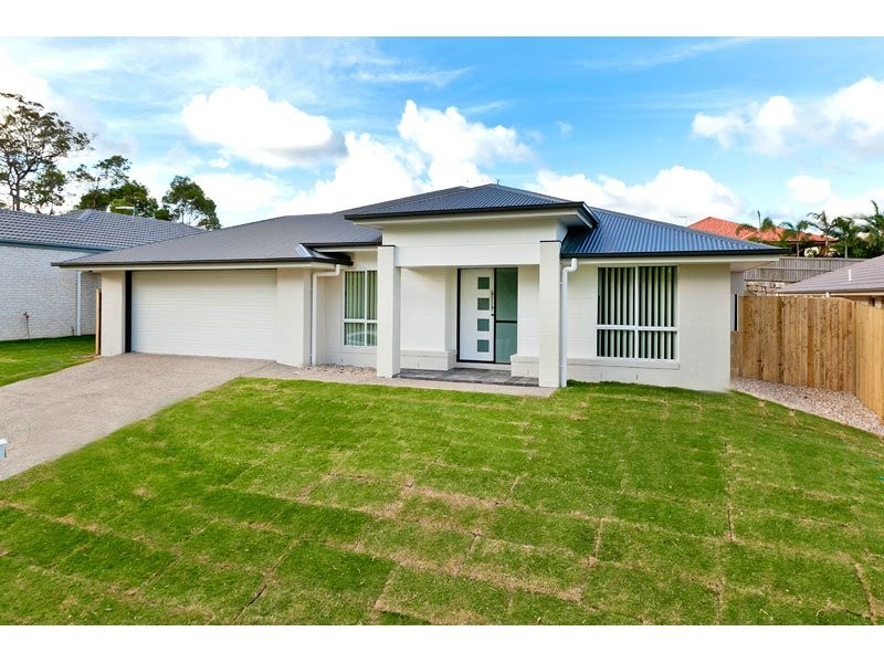 16 Park Edge Place, Redland Bay QLD 4165