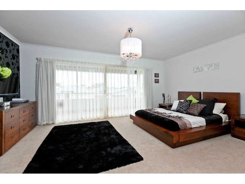 11 Joyce Ct, Wellington Point QLD 4160