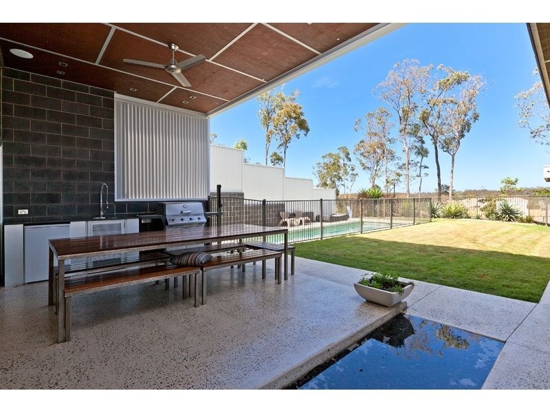 24 Taffeta Drive, Mount Cotton QLD 4165