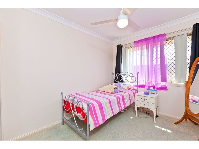 16 Seaholly Crescent, Victoria Point QLD 4165