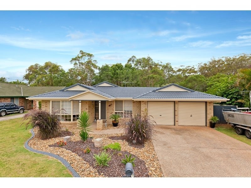 12 Sunningdale Drive, Redland Bay QLD 4165