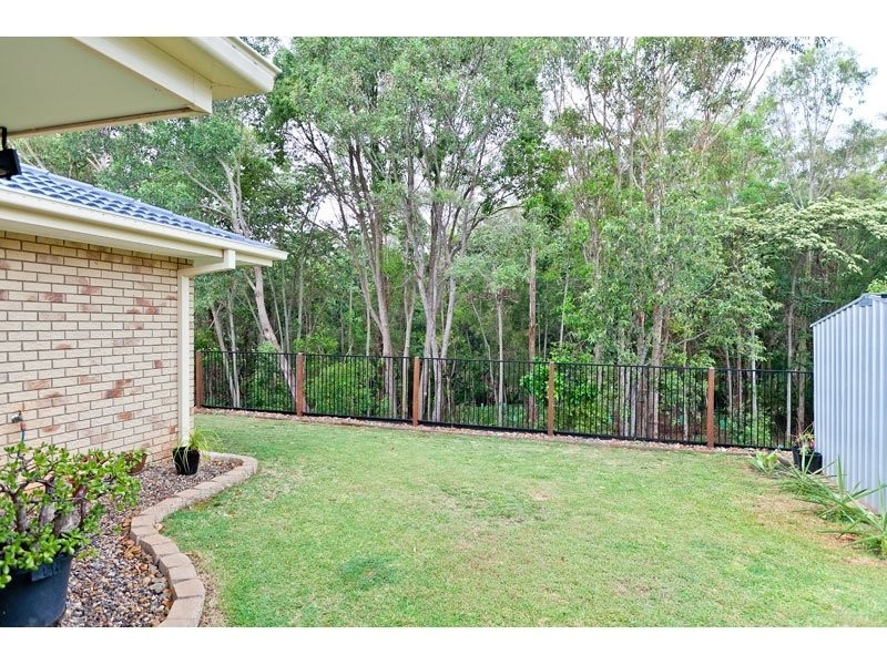 12 Sunningdale Drive, Redland Bay QLD 4165