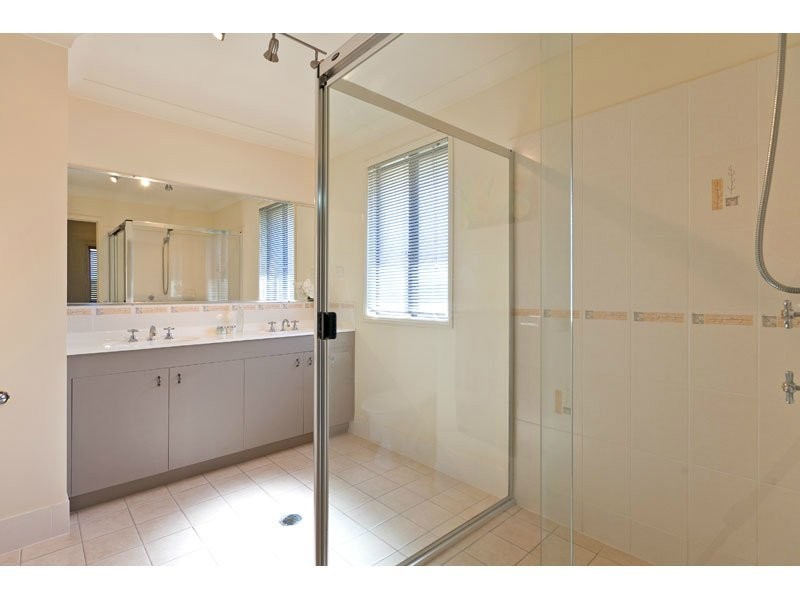 25 Moreton View Crescent, Thornlands QLD 4164