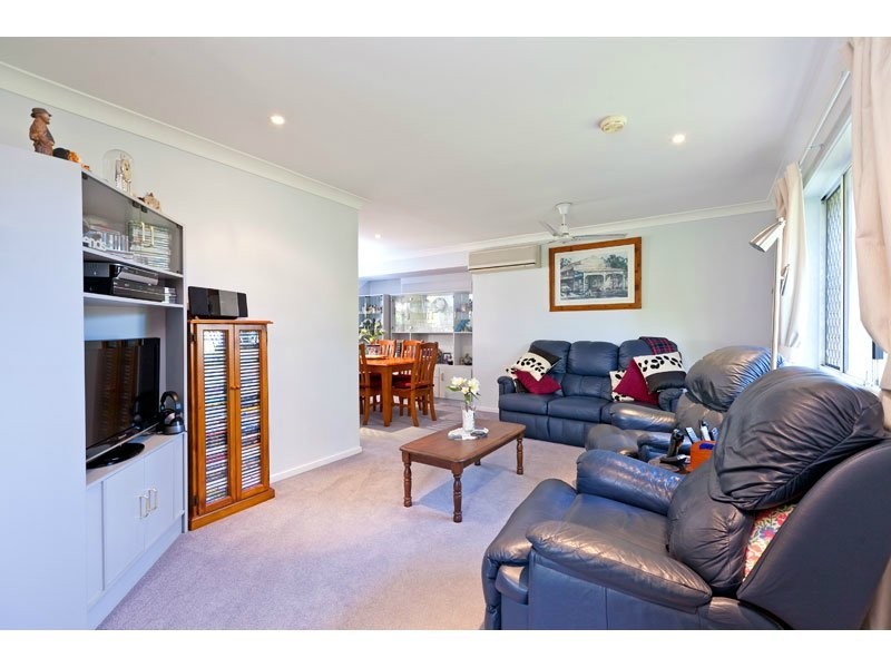 8 Woonara Street, Capalaba QLD 4157
