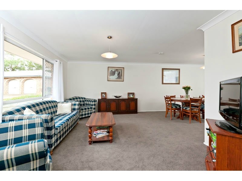 5 Lanreath Court, Alexandra Hills QLD 4161