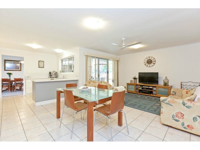 5 Lanreath Court, Alexandra Hills QLD 4161