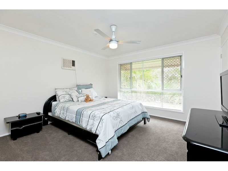 5 Lanreath Court, Alexandra Hills QLD 4161