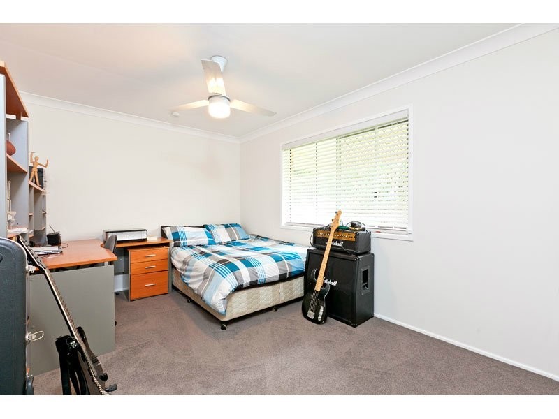 5 Lanreath Court, Alexandra Hills QLD 4161