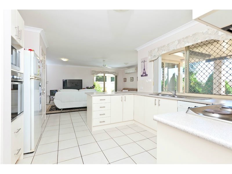 47 Bedarra Street, Redland Bay QLD 4165