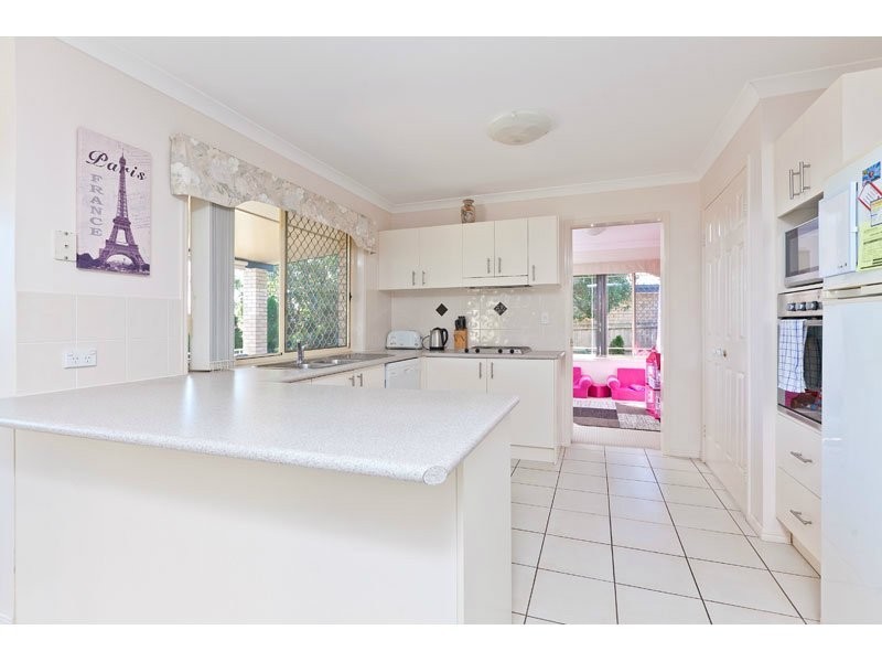 47 Bedarra Street, Redland Bay QLD 4165