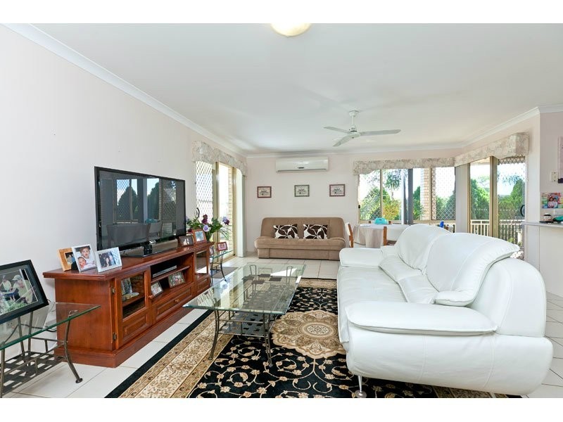 47 Bedarra Street, Redland Bay QLD 4165