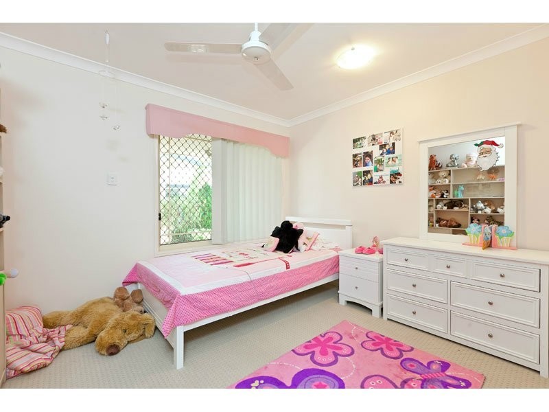 47 Bedarra Street, Redland Bay QLD 4165