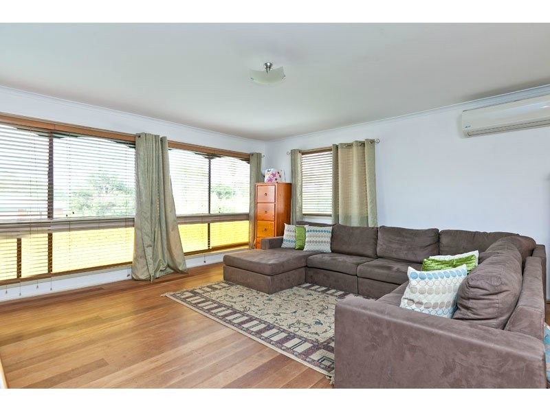 24 Hampton Street, Alexandra Hills QLD 4161