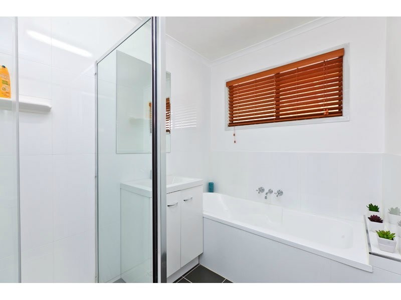 24 Hampton Street, Alexandra Hills QLD 4161