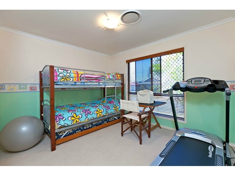 29 Hilliards Park Drive, Wellington Point QLD 4160