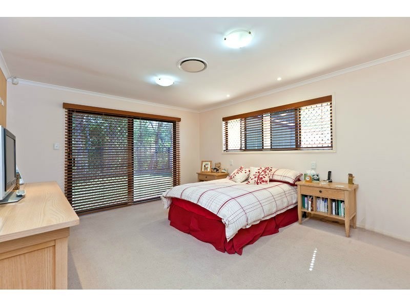 29 Hilliards Park Drive, Wellington Point QLD 4160