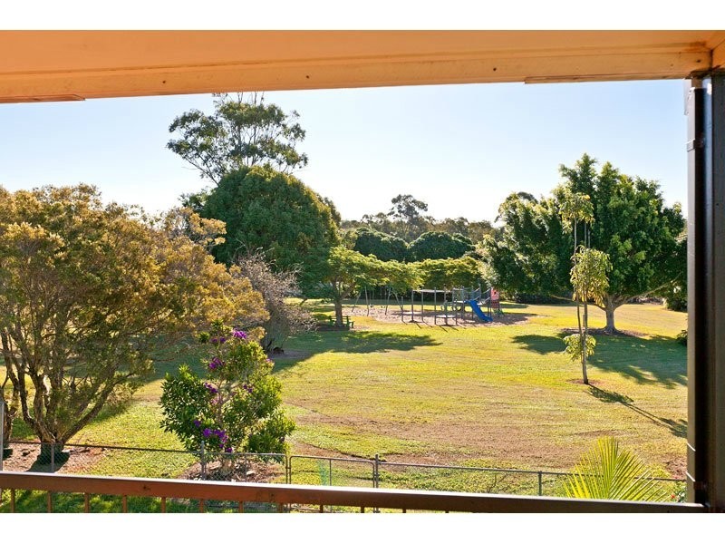 2 Vanessa Place, Victoria Point QLD 4165