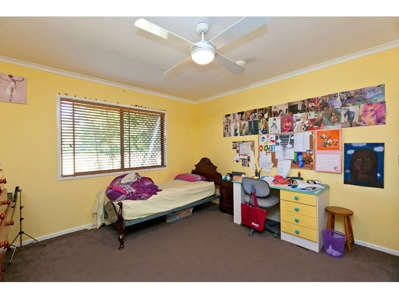 26 Oak Street, Ormiston QLD 4160
