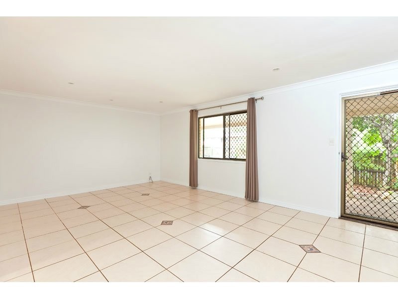 32 Mergowie Drive, Cleveland QLD 4163