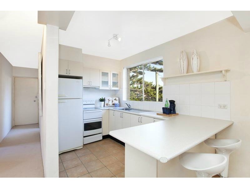 2/343 Cnr. Warner Ave & Old South Head Rd, North Bondi NSW 2026