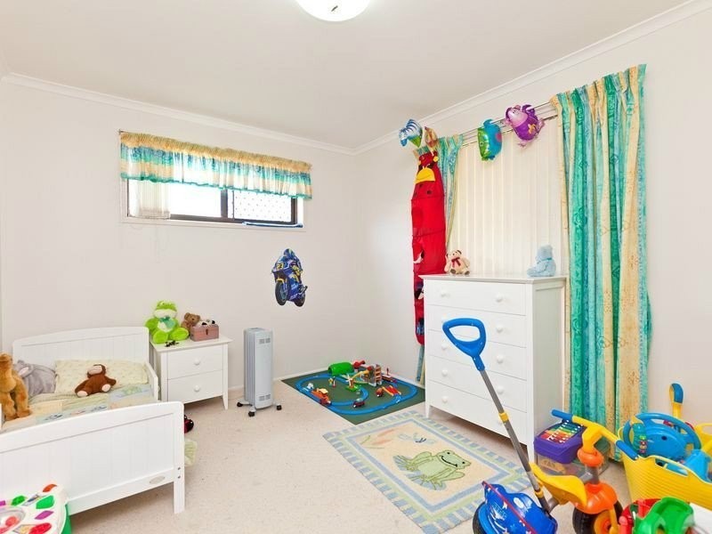 9 Vella Court, Cleveland QLD 4163