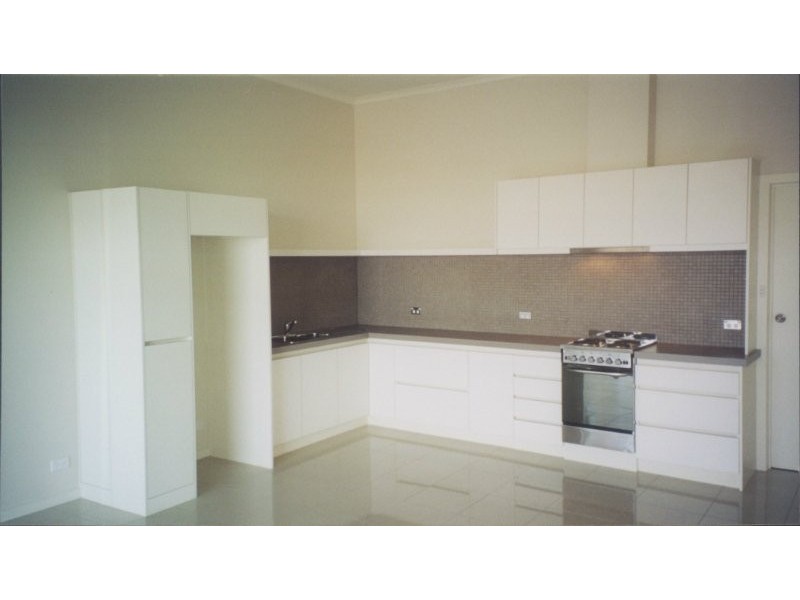 202 Waterloo Road, Oak Park VIC 3046