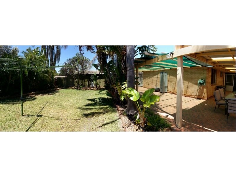 215 First Street, Wonthella WA 6530