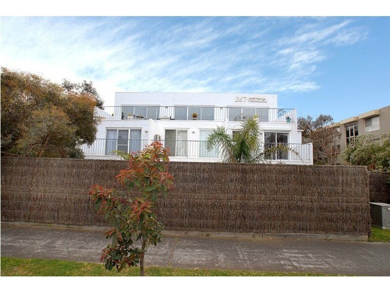 10/267 Nepean Highway, Seaford VIC 3198
