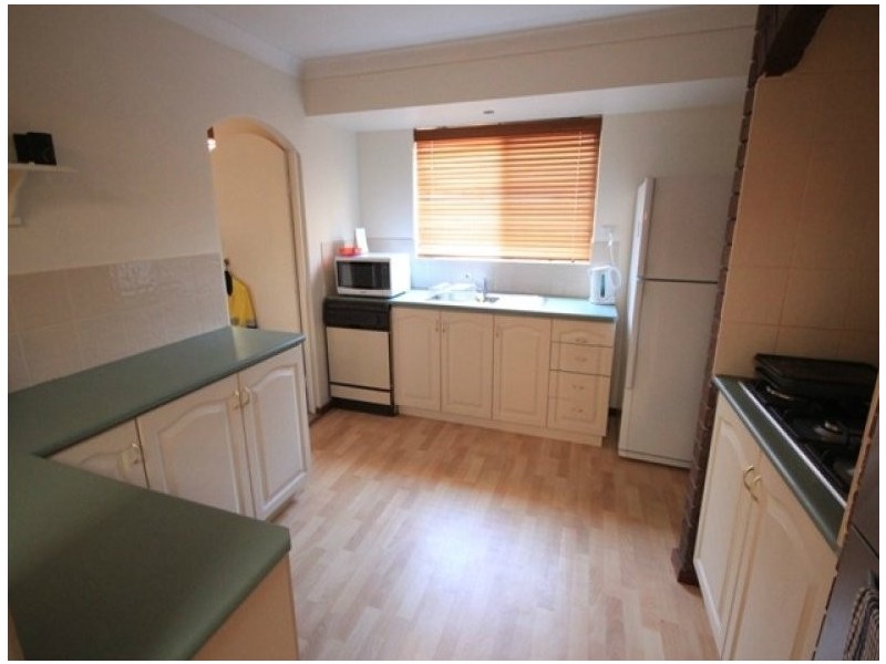 22 Kingsbridge Road, Warnbro WA 6169