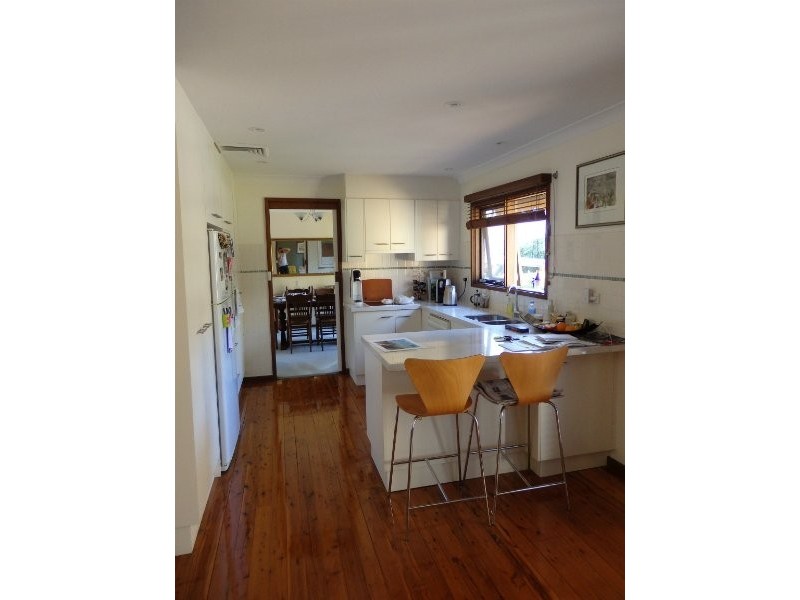 3 Apanie Pl, Westleigh NSW 2120