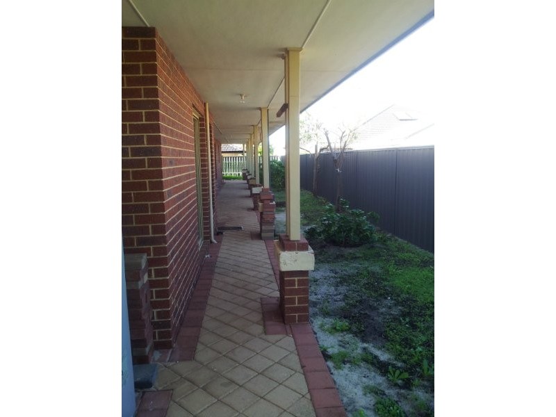 3 Rosemary Street, Wattle Grove WA 6107