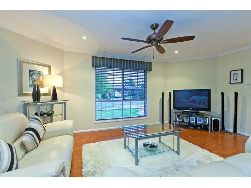 21 Seagull St, Victoria Point QLD 4165