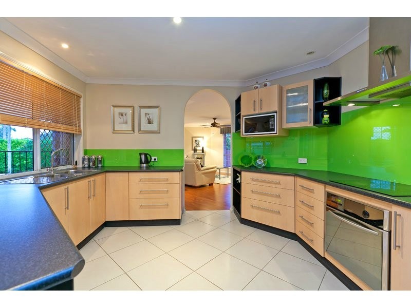 21 Seagull St, Victoria Point QLD 4165