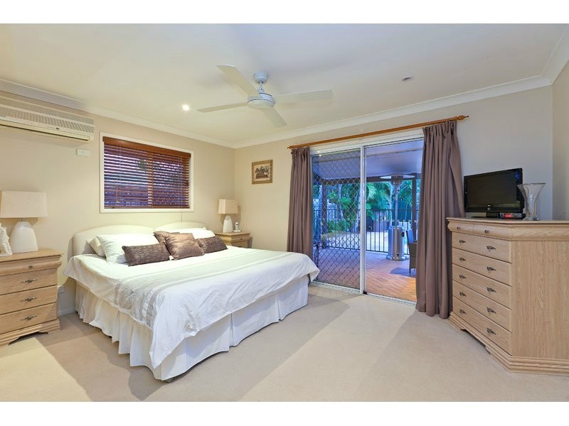 21 Seagull St, Victoria Point QLD 4165
