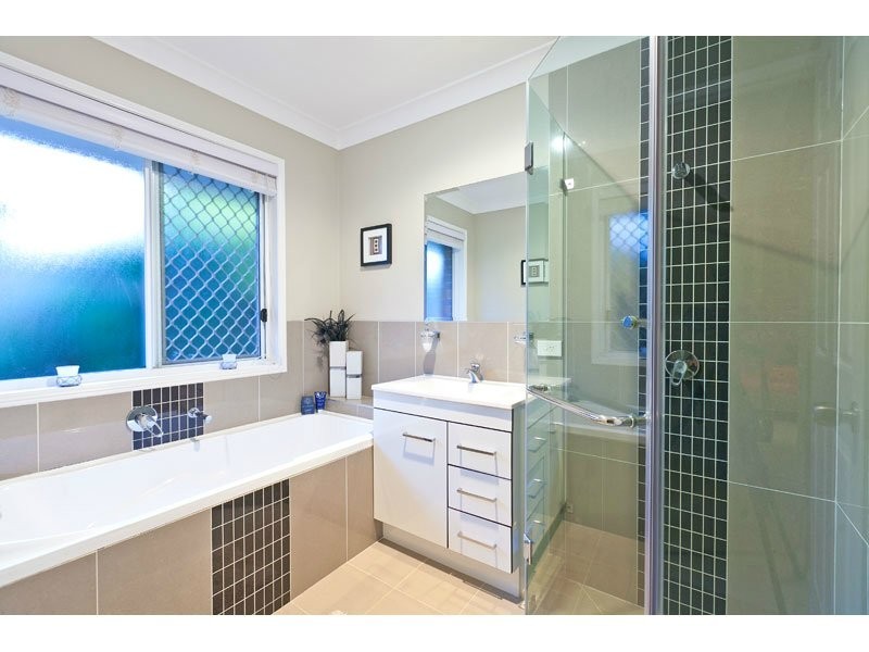 21 Seagull St, Victoria Point QLD 4165