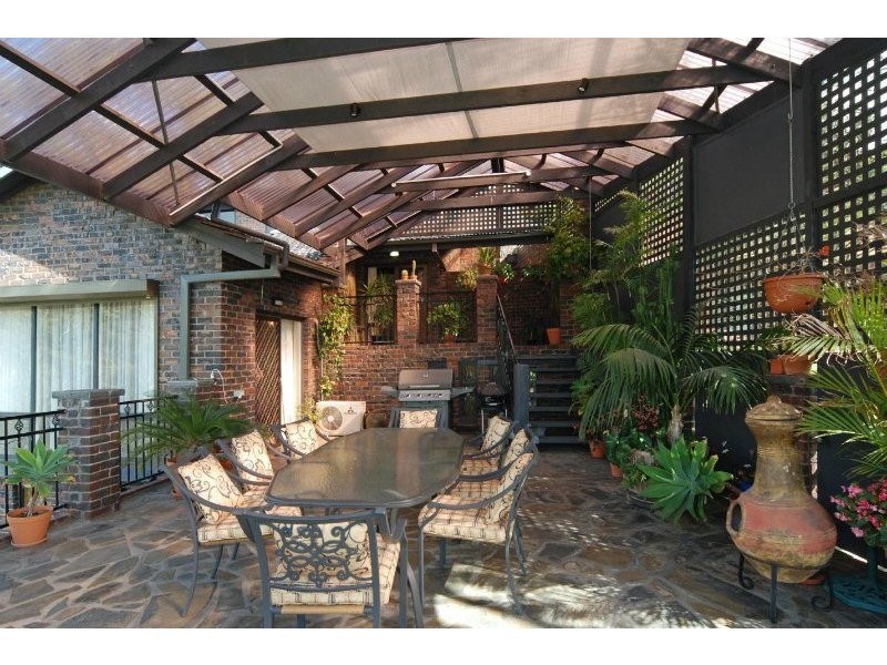 20 Kinnane Crescent, Pasadena SA 5042