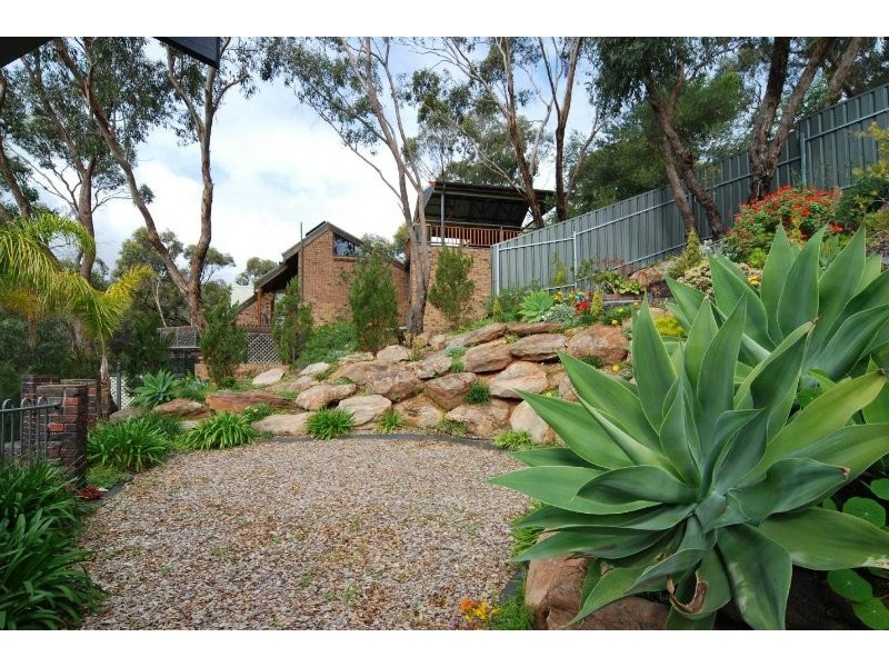 20 Kinnane Crescent, Pasadena SA 5042