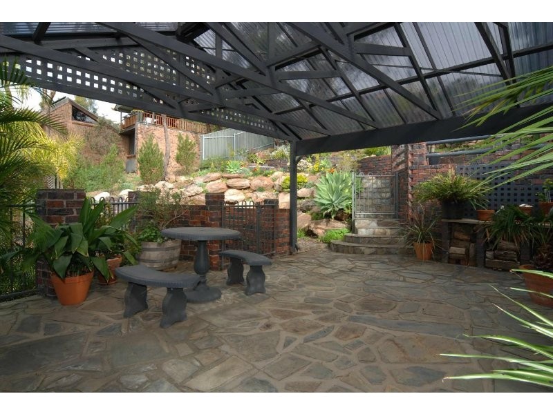 20 Kinnane Crescent, Pasadena SA 5042