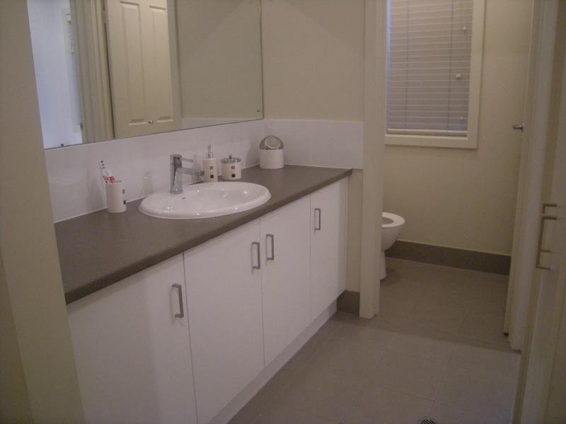 36 Adeline Street, Mawson Lakes SA 5095