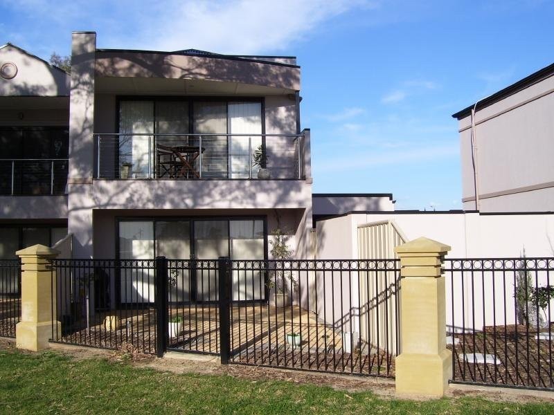 6/39 Windermere Crescent, Mawson Lakes SA 5095