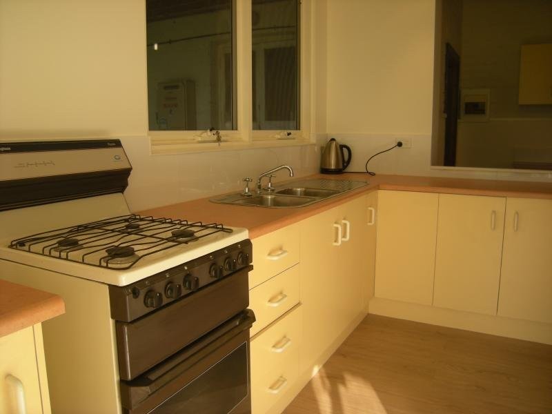 10 Victoria Street, Queenstown SA 5014