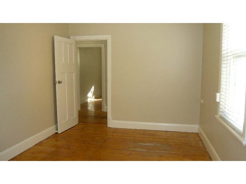 10 Victoria Street, Queenstown SA 5014