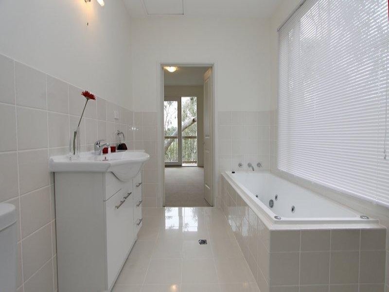 4 Pirralila Place, Stirling SA 5152