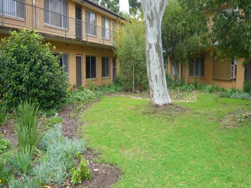 9/2 Emerson Road, Black Forest SA 5035