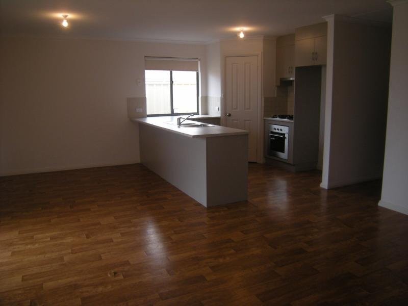 38 Arcadia Drive, Smithfield SA 5114