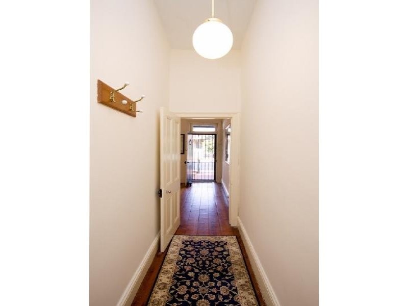 34 Kenilworth Road, Parkside SA 5063